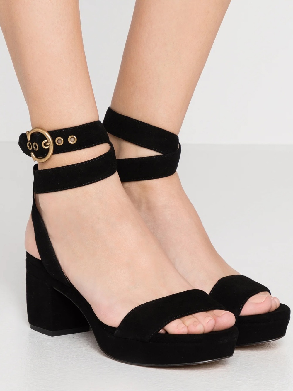 🆕{Coach} Serena Velvet Block Heel Sandals